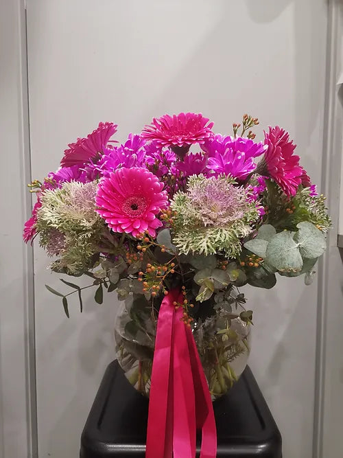 The Quiet Science Behind Why Fresh Flowers Make People Feel Genuinely Better