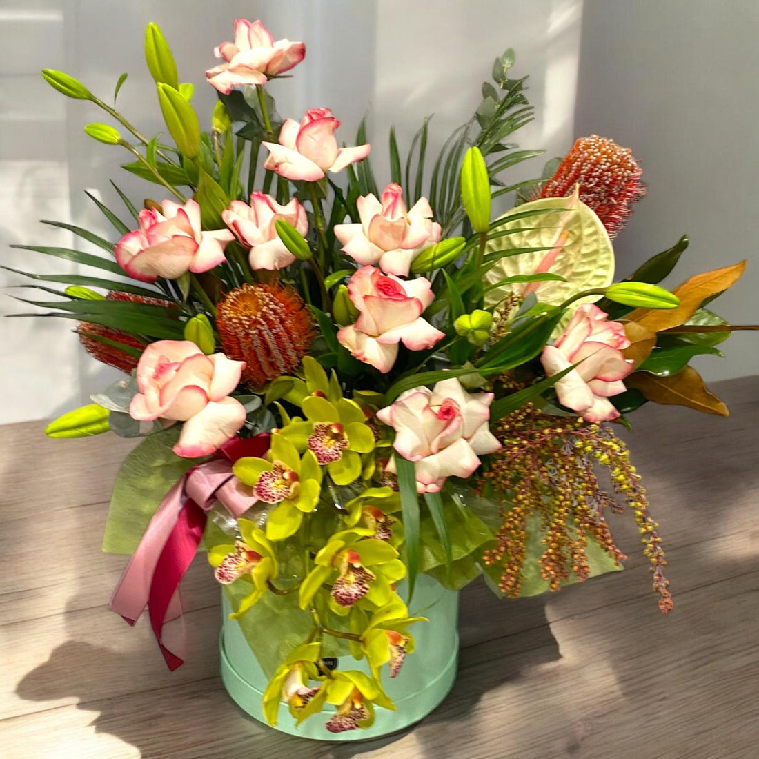 Boxed Flowers vs Bouquets: Which Is the Better Gift?