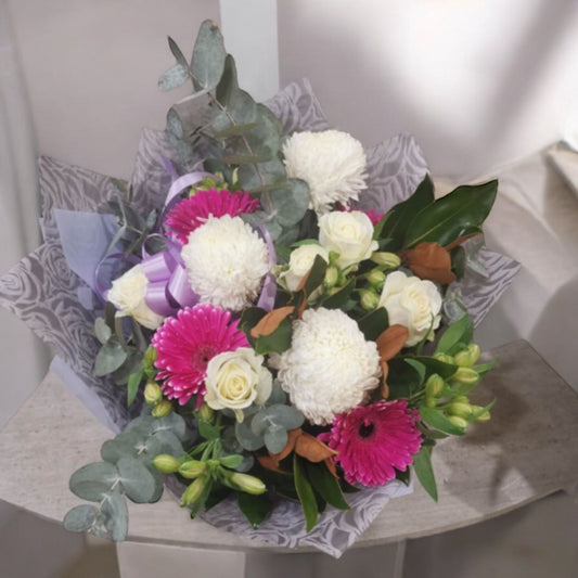 White Pink Sweet Flower Bouquet